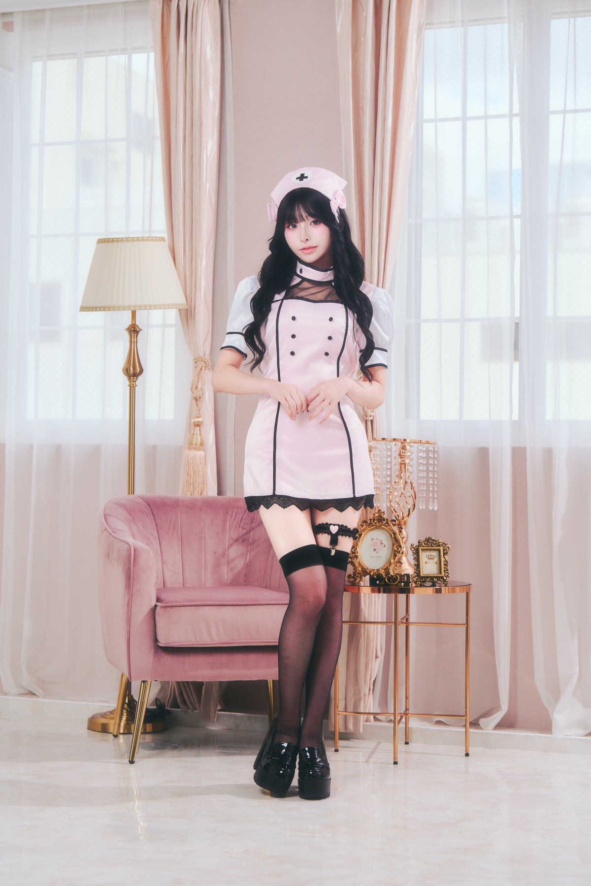 タイトサテンナース / PINK